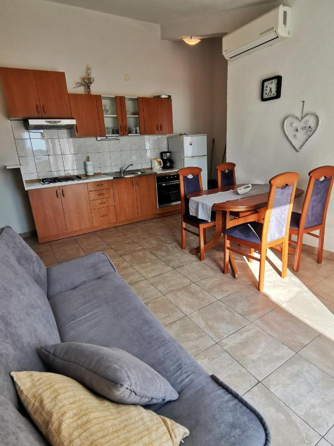 Apartment Hramina Murter Exterior foto
