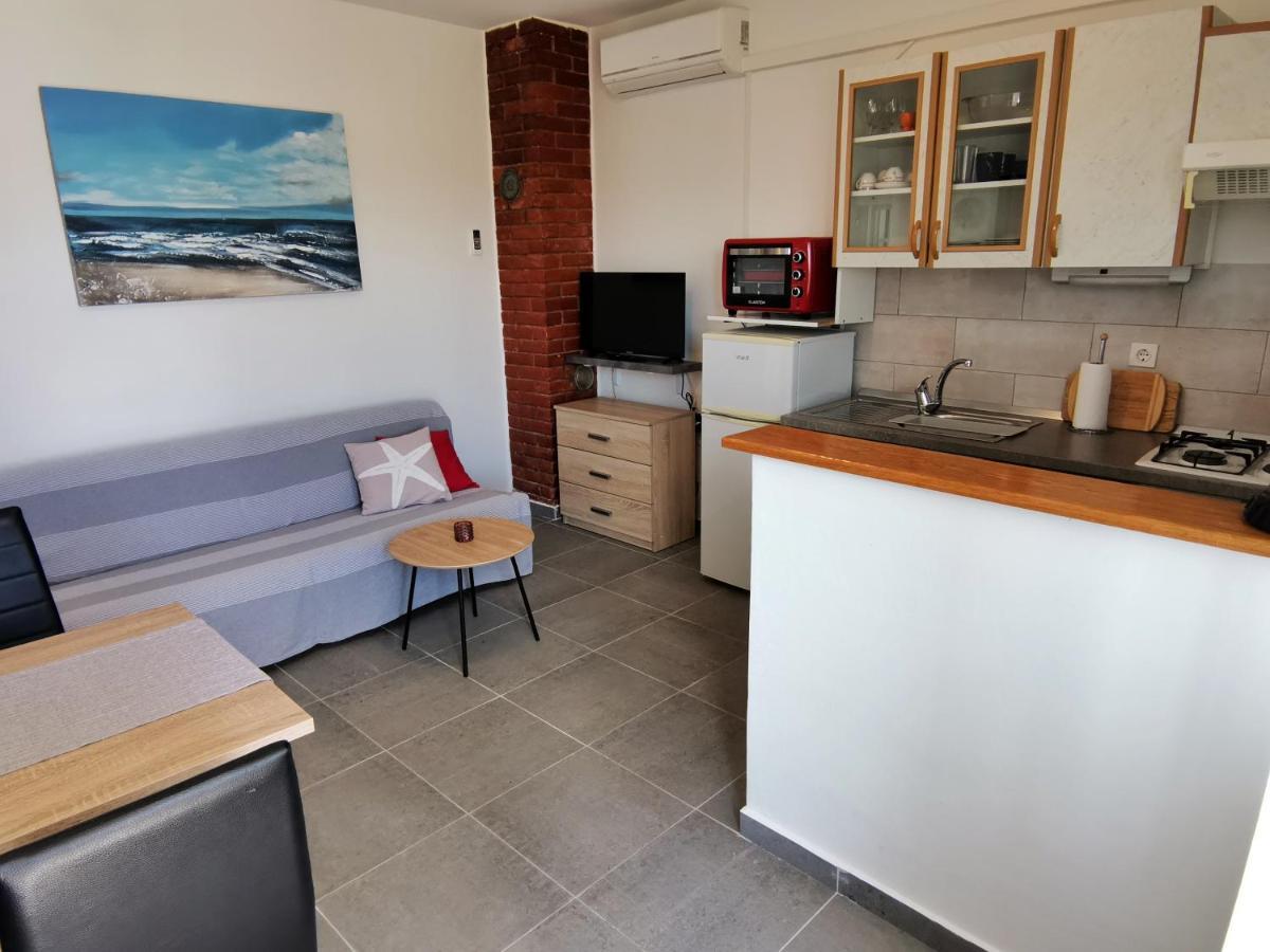 Apartment Hramina Murter Exterior foto